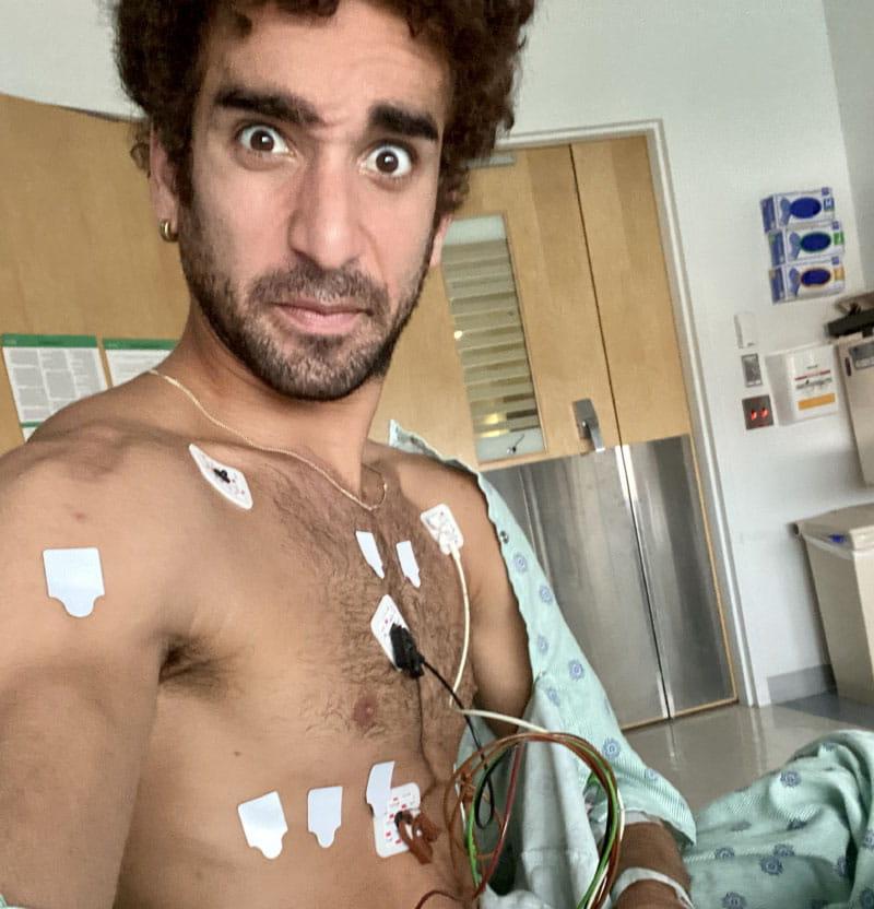 埃德森·巴博萨(Edson Barbosa)在2021年心脏切除手术后正在医院康复. (摄影:Edson Barbosa)